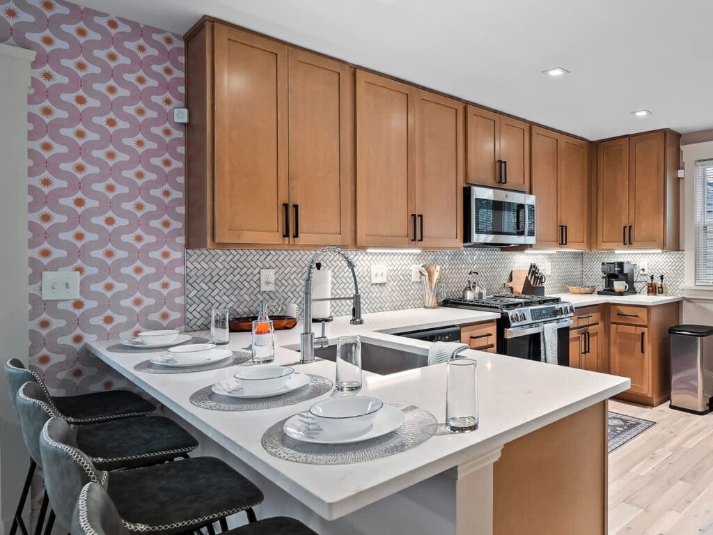 f23b9181 16ed 43 pSAyY