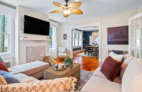 f5937a95 5cfa 48 kBrQ9 1