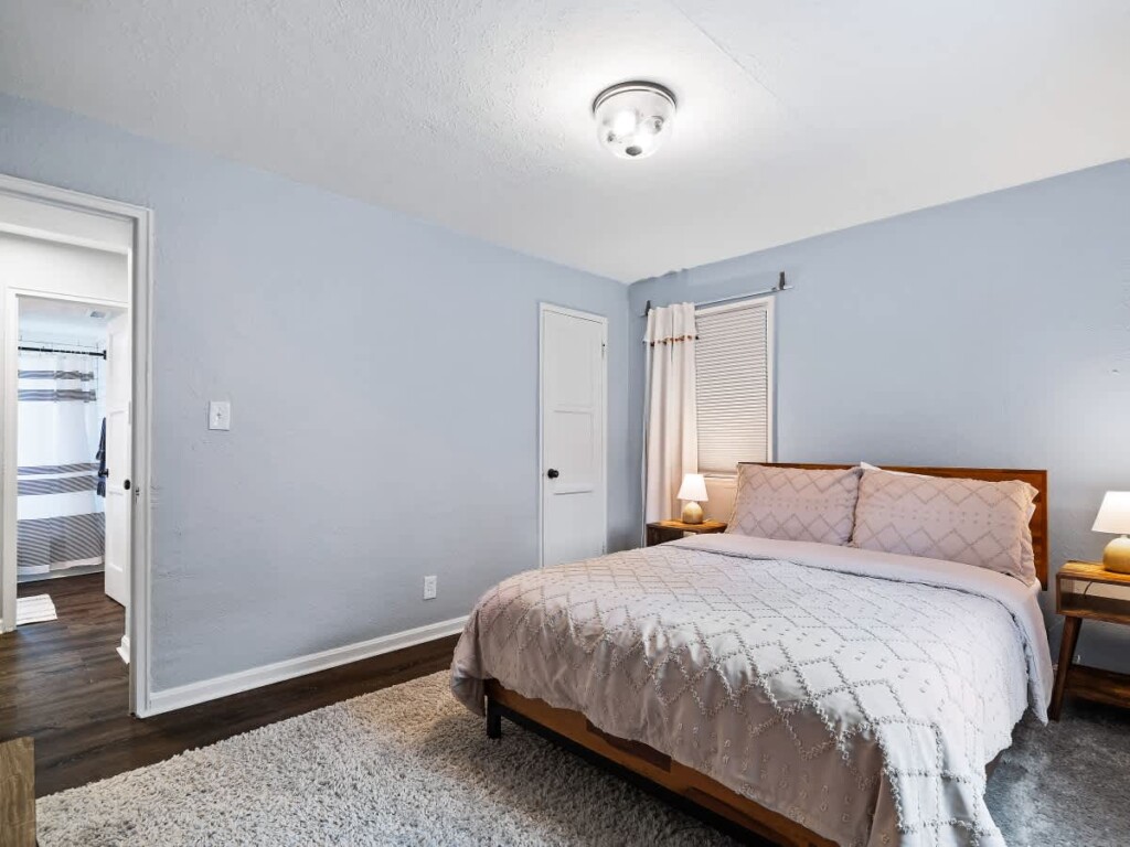 f62d18ea 5315 4a thHzO