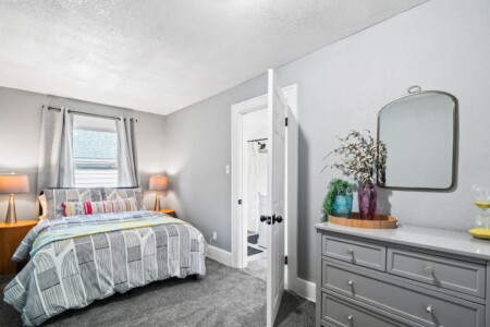 f7434b33 3aaf 48 h6WCX