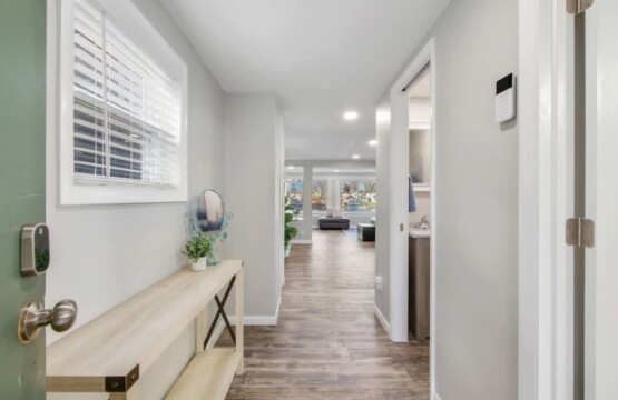 f774c56c ae16 46 t3LXA