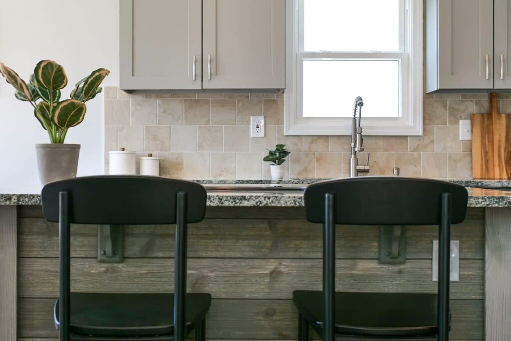 f805fd52 dd41 48 QhgB2