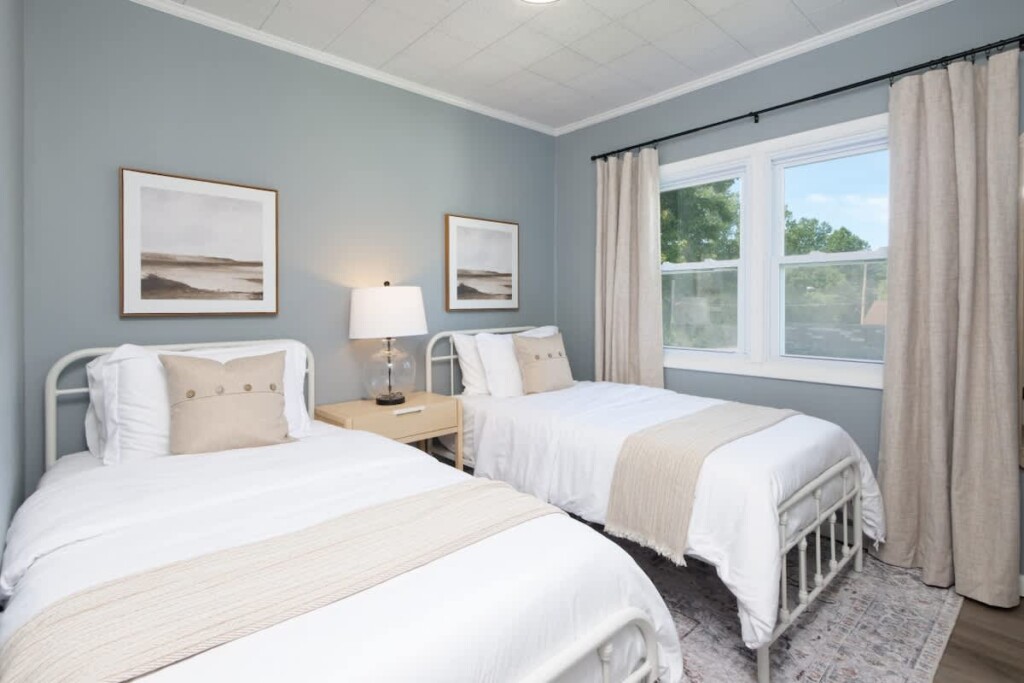 f95c9de1 3a6b 42 OcBG9