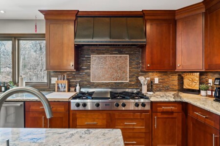 f98c3221 4d4c 49 s6rH2 1