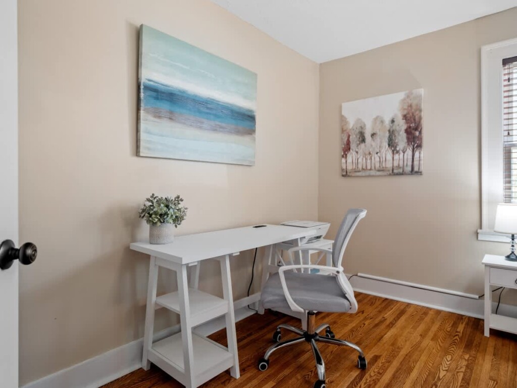 fc8c2f17 44a3 40 3QeGP