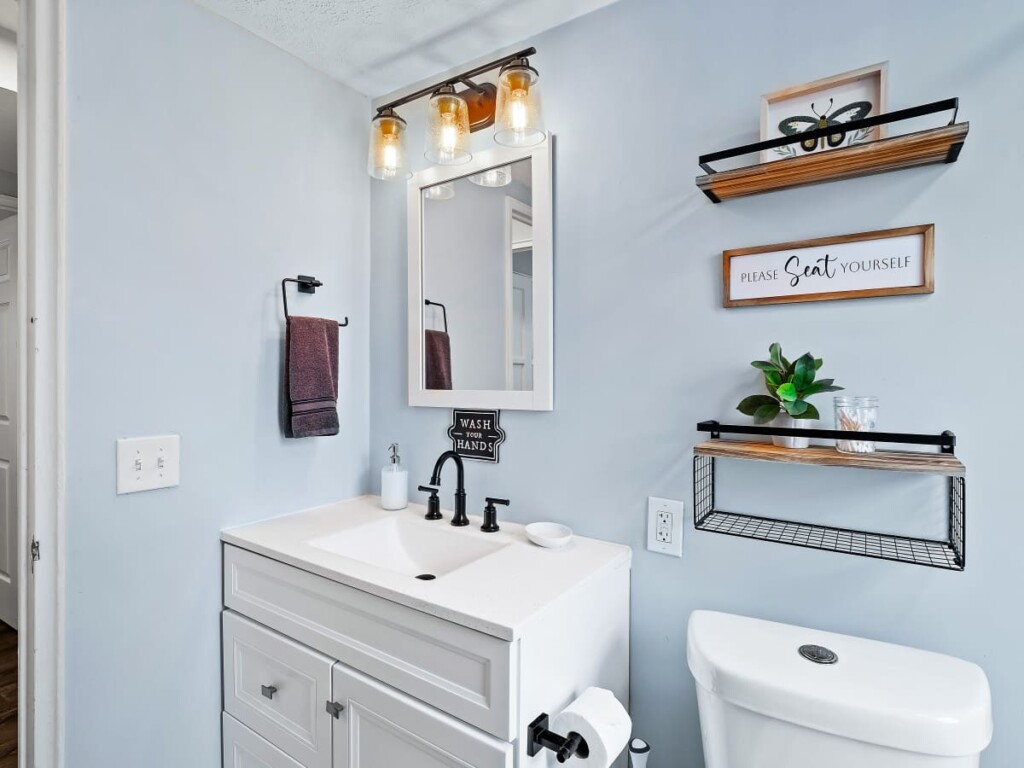 fd22ebf2 6f03 4a qQ9R