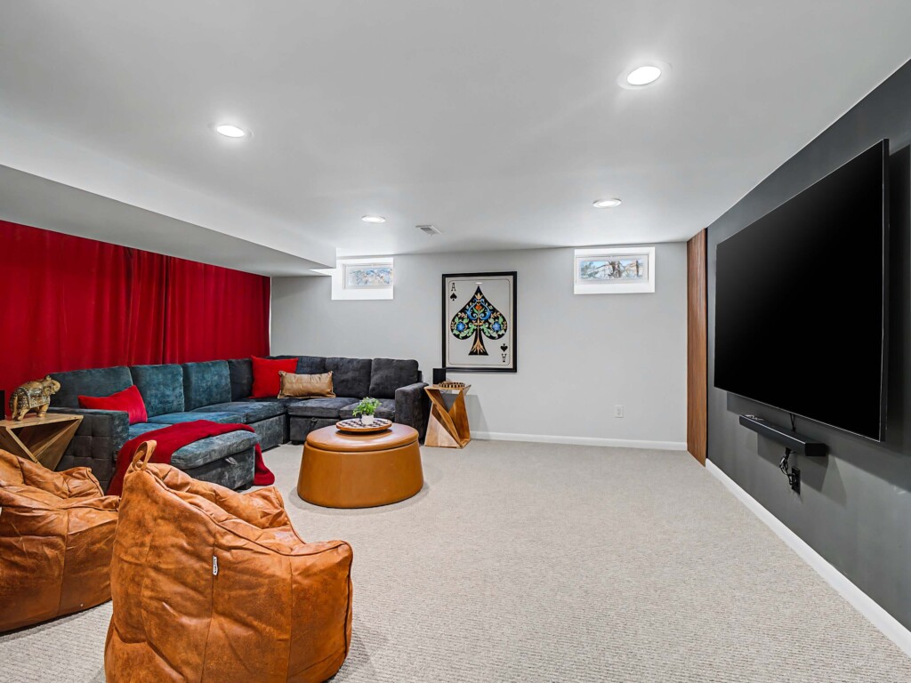 kqegezyovljld460soju