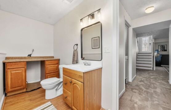 sixx9a8sx9vtmiuhjoxl