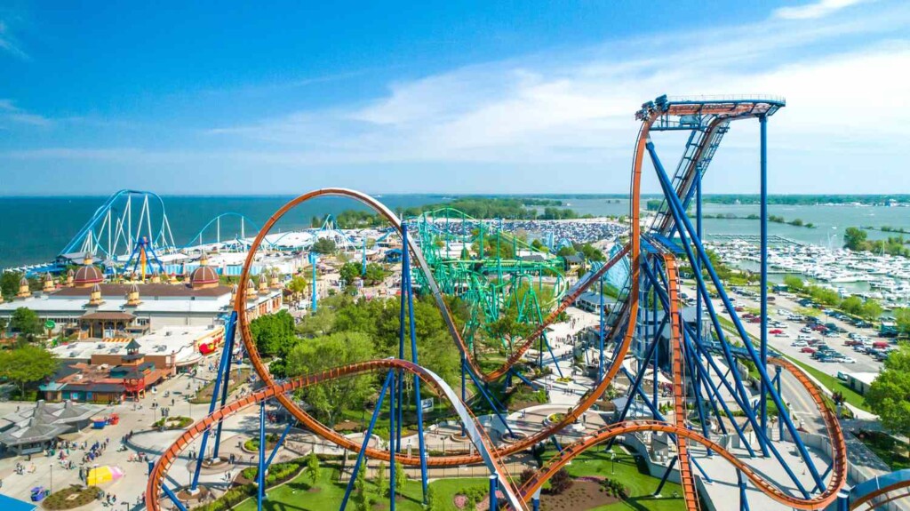 Cedar Point roller coasters in Sandusky Ohio near Lake Erie vacation rentals