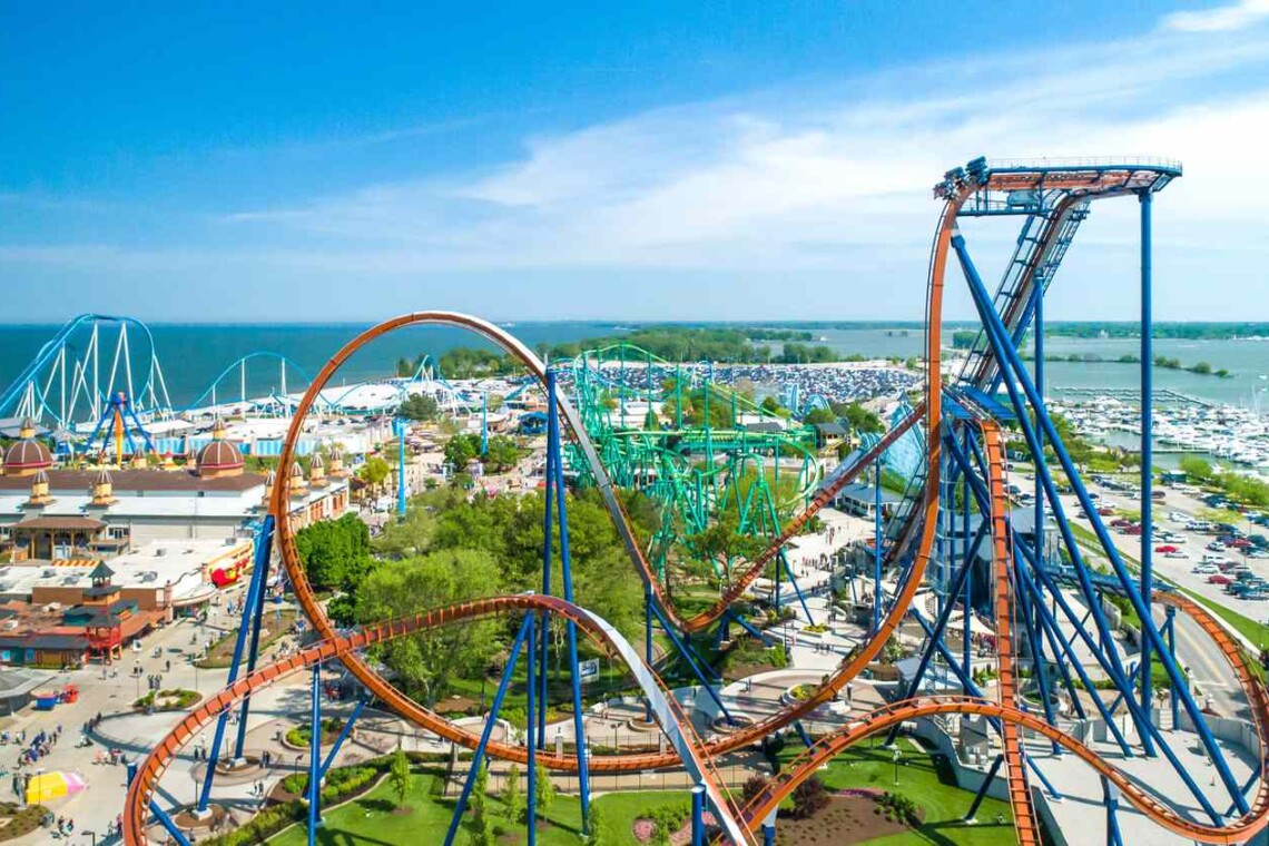 Cedar Point roller coasters in Sandusky Ohio near Lake Erie vacation rentals