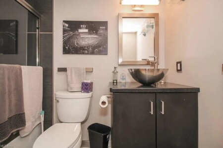 gp0i6dam2cwy50eoeqjd