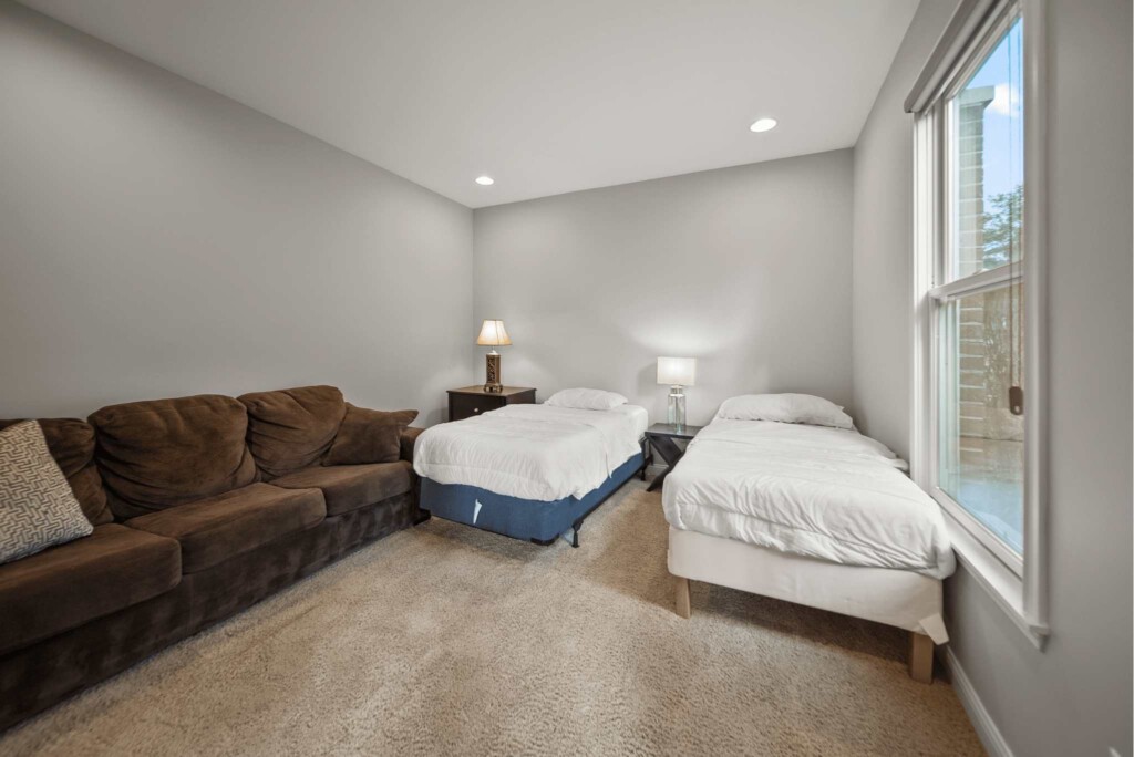 k5dwzmnhvpgmcbdrqqv5