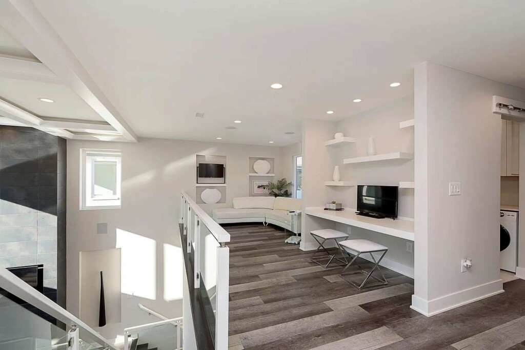 r1jikjenuasvmjir5rcb