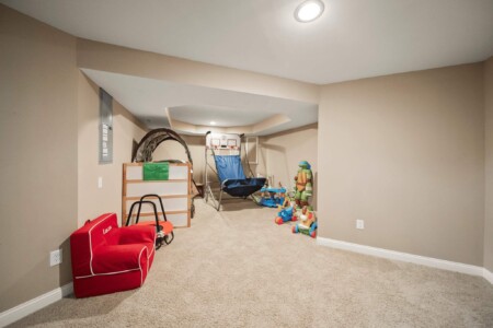 yelz8338duq498dgucn6