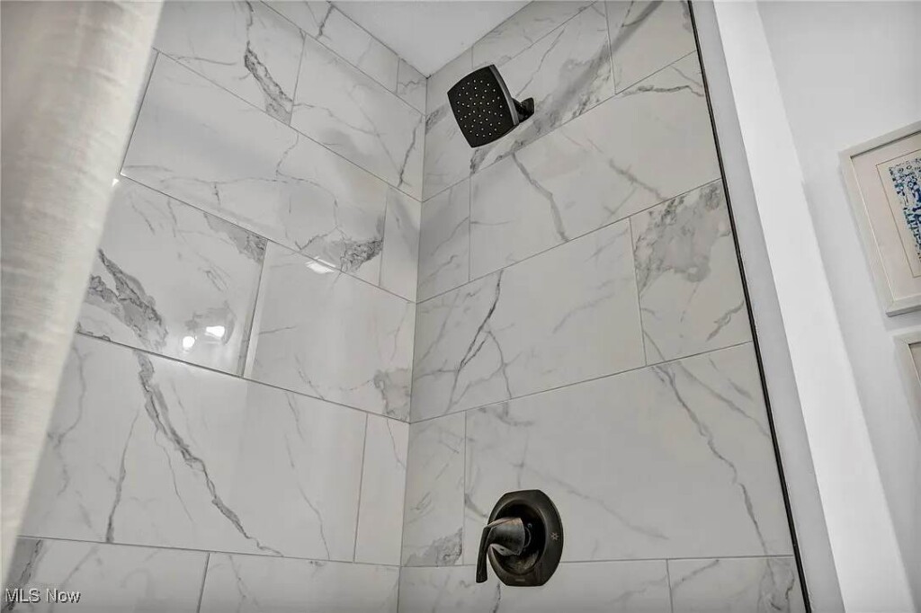 ect1hl0ixukifp916xvx