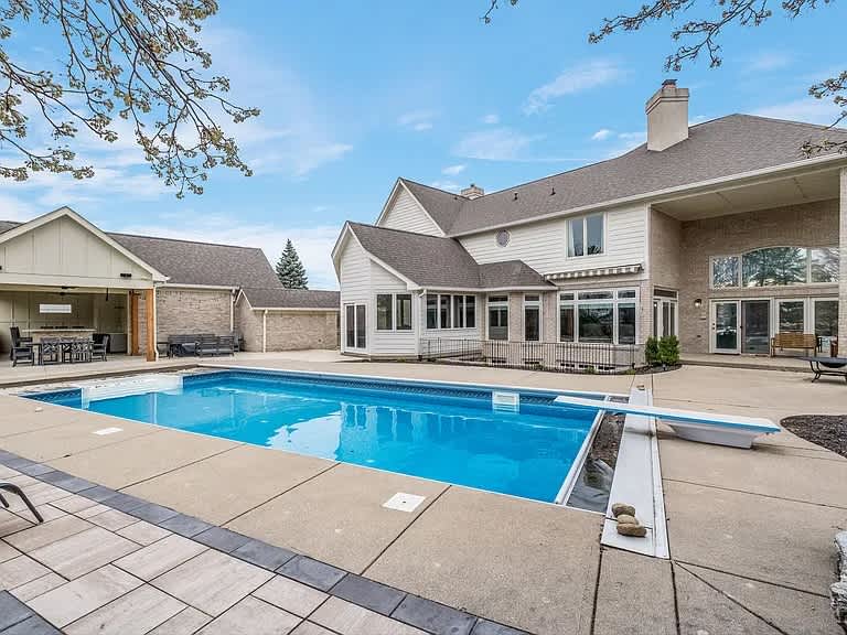 j9ieqmqzaxp368kdzwzm